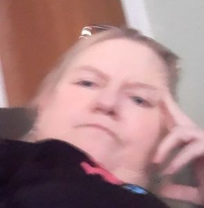 Meet your Posher, Suzanne